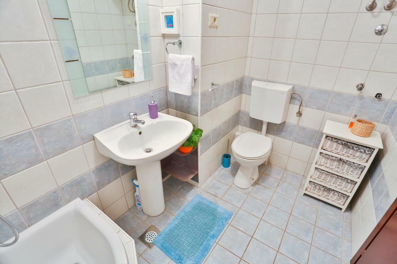 Ibis Apartment Сплит Екстериор снимка