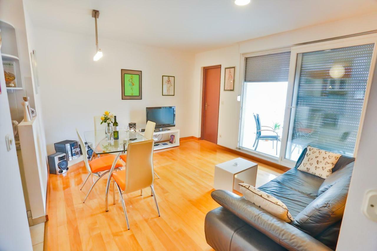 Ibis Apartment Сплит Екстериор снимка