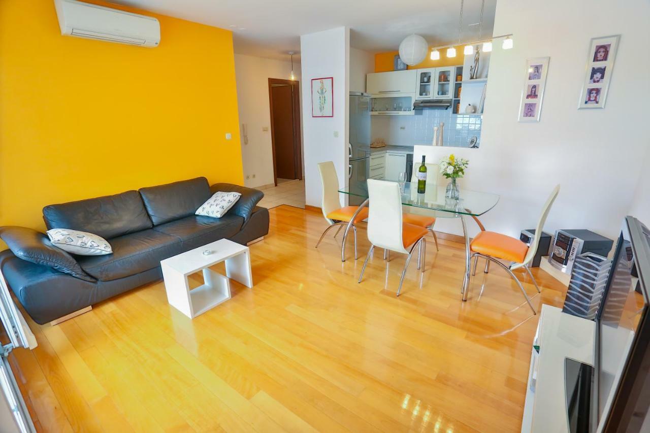 Ibis Apartment Сплит Екстериор снимка
