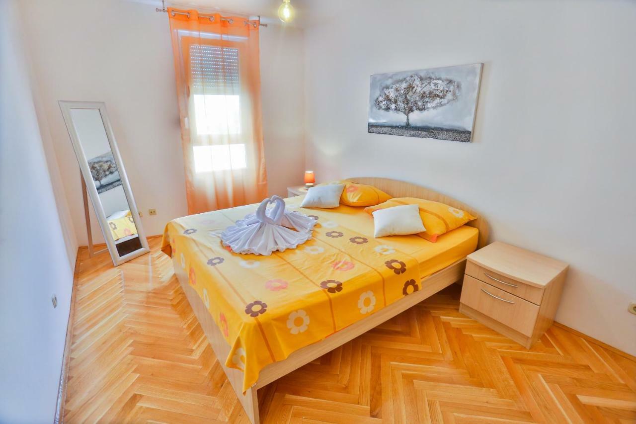 Ibis Apartment Сплит Екстериор снимка