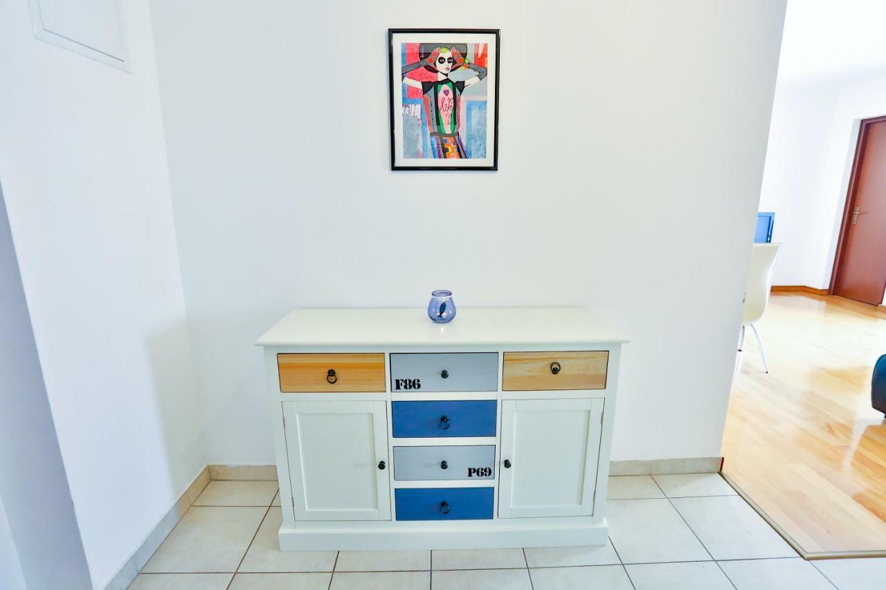 Ibis Apartment Сплит Екстериор снимка